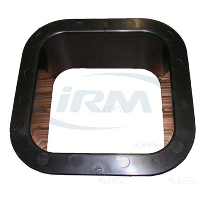 Passe plancher 130 x 130